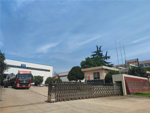 湖南奔驥環(huán)保能源科技有限責任公司,環(huán)保設備設計,垃圾處理設備,廢輪胎處理設備 